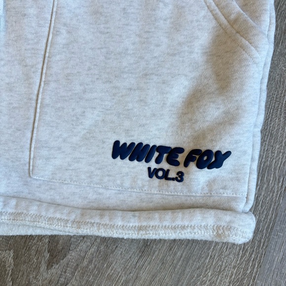 White Fox Offstage Lounge Shorts - Picture 2 of 3